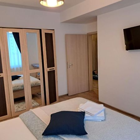 Cozy Apartment In Rasnov Exterior foto